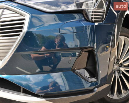 Синий Ауди E-Tron, объемом двигателя 0 л и пробегом 79 тыс. км за 34000 $, фото 13 на Automoto.ua