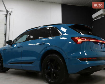 Синий Ауди E-Tron, объемом двигателя 0 л и пробегом 80 тыс. км за 28900 $, фото 46 на Automoto.ua