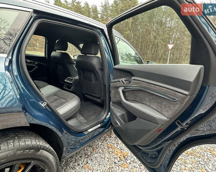 Синій Ауді E-Tron, об'ємом двигуна 0 л та пробігом 165 тис. км за 25900 $, фото 49 на Automoto.ua