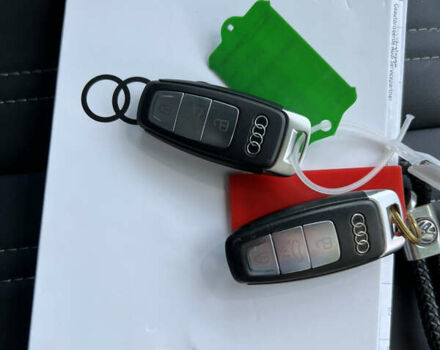 Синий Ауди E-Tron, объемом двигателя 0 л и пробегом 175 тыс. км за 24444 $, фото 12 на Automoto.ua