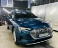 Ауді E-Tron 2019 у Тернополі на Automoto.ua Синій Ауді E-Tron, об'ємом двигуна 0 л та пробігом 200 тис. км за 21700 $, фото 1 на Automoto.ua