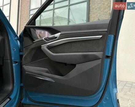 Синий Ауди E-Tron, объемом двигателя 0 л и пробегом 119 тыс. км за 29500 $, фото 32 на Automoto.ua