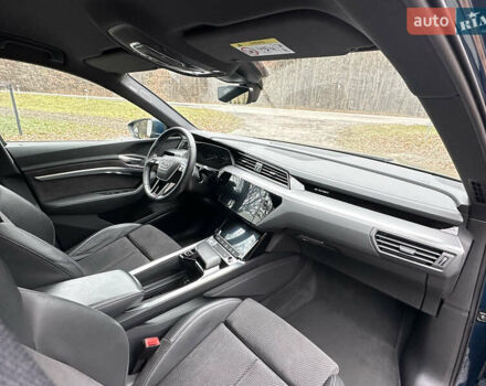 Синій Ауді E-Tron, об'ємом двигуна 0 л та пробігом 165 тис. км за 25900 $, фото 43 на Automoto.ua