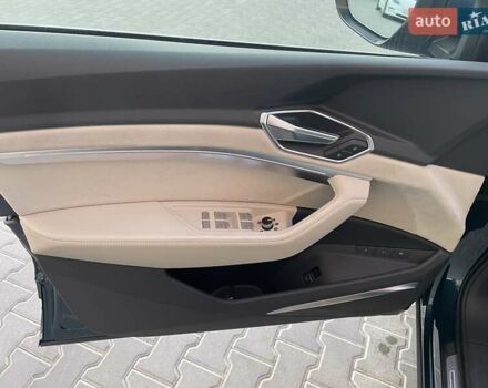 Синій Ауді E-Tron, об'ємом двигуна 0 л та пробігом 30 тис. км за 29900 $, фото 17 на Automoto.ua