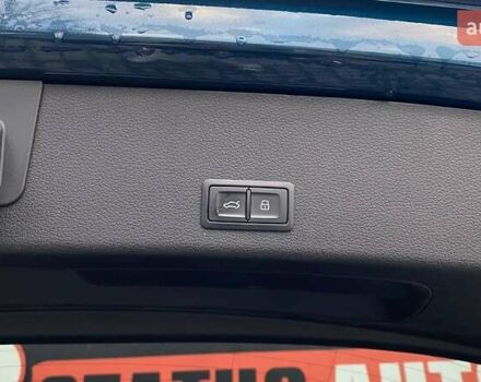 Синий Ауди E-Tron, объемом двигателя 0 л и пробегом 109 тыс. км за 30800 $, фото 12 на Automoto.ua
