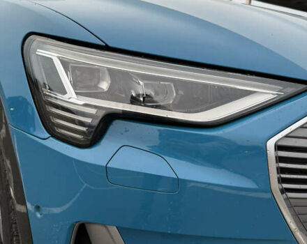 Синій Ауді E-Tron, об'ємом двигуна 0 л та пробігом 149 тис. км за 25500 $, фото 3 на Automoto.ua