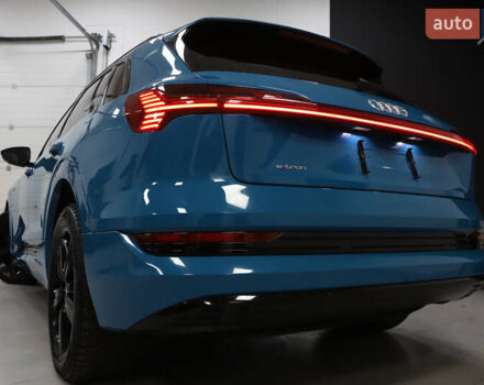 Синий Ауди E-Tron, объемом двигателя 0 л и пробегом 80 тыс. км за 28900 $, фото 47 на Automoto.ua