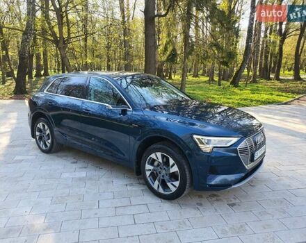 Синий Ауди E-Tron, объемом двигателя 0 л и пробегом 94 тыс. км за 28500 $, фото 11 на Automoto.ua