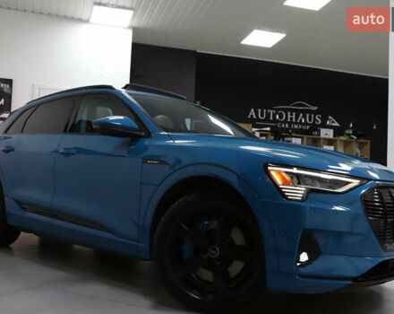 Синий Ауди E-Tron, объемом двигателя 0 л и пробегом 80 тыс. км за 28900 $, фото 3 на Automoto.ua