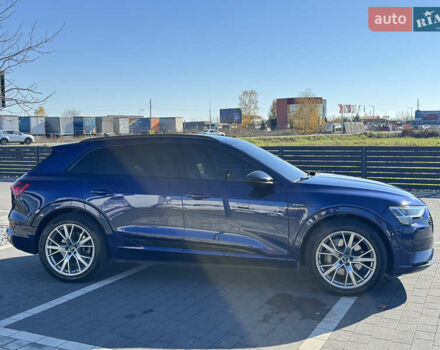 Синий Ауди E-Tron, объемом двигателя 0 л и пробегом 133 тыс. км за 23900 $, фото 24 на Automoto.ua