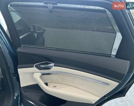 Синій Ауді E-Tron, об'ємом двигуна 0 л та пробігом 30 тис. км за 29900 $, фото 24 на Automoto.ua
