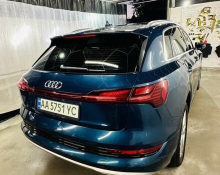 Ауді E-Tron 2019 у Тернополі на Automoto.ua Синій Ауді E-Tron, об'ємом двигуна 0 л та пробігом 200 тис. км за 21700 $, фото 3 на Automoto.ua