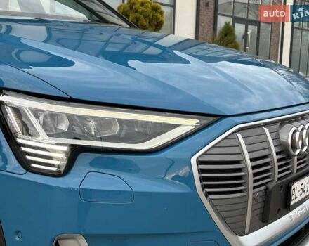 Синий Ауди E-Tron, объемом двигателя 0 л и пробегом 119 тыс. км за 29500 $, фото 6 на Automoto.ua