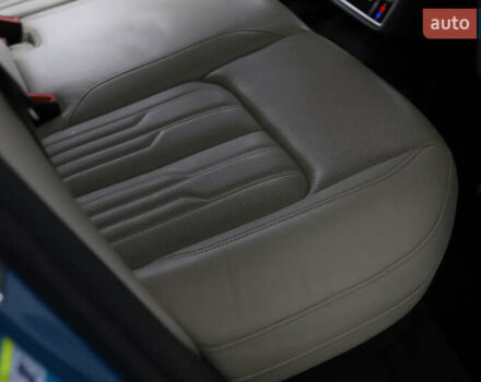 Синий Ауди E-Tron, объемом двигателя 0 л и пробегом 80 тыс. км за 28900 $, фото 129 на Automoto.ua