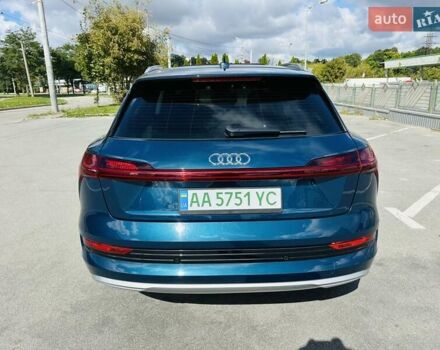 Ауді E-Tron 2019 у Тернополі на Automoto.ua Синій Ауді E-Tron, об'ємом двигуна 0 л та пробігом 200 тис. км за 21700 $, фото 13 на Automoto.ua