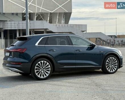Синий Ауди E-Tron, объемом двигателя 0 л и пробегом 98 тыс. км за 30500 $, фото 13 на Automoto.ua