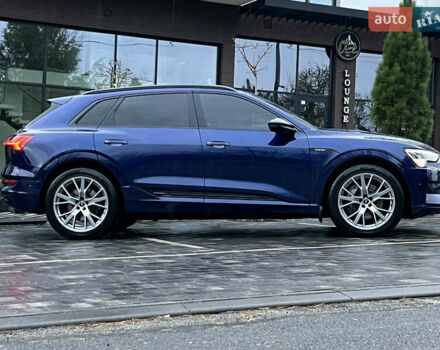 Синій Ауді E-Tron, об'ємом двигуна 0 л та пробігом 135 тис. км за 25800 $, фото 22 на Automoto.ua