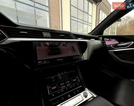 Синий Ауди E-Tron, объемом двигателя 0 л и пробегом 119 тыс. км за 29990 $, фото 45 на Automoto.ua