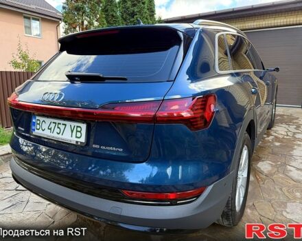 Синій Ауді E-Tron, об'ємом двигуна 0 л та пробігом 118 тис. км за 29000 $, фото 4 на Automoto.ua