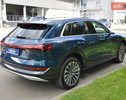 Синий Ауди E-Tron, объемом двигателя 0 л и пробегом 79 тыс. км за 34000 $, фото 119 на Automoto.ua