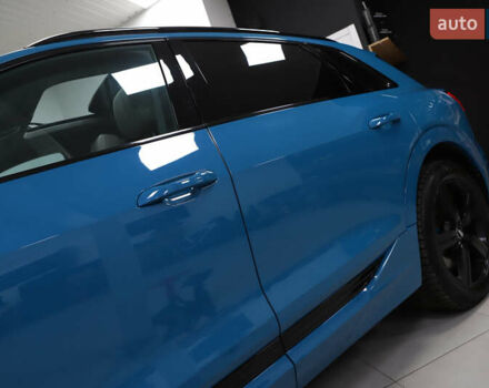 Синий Ауди E-Tron, объемом двигателя 0 л и пробегом 80 тыс. км за 28900 $, фото 22 на Automoto.ua