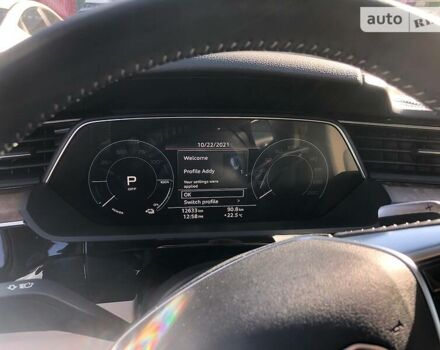 Синий Ауди E-Tron, объемом двигателя 0 л и пробегом 62 тыс. км за 32900 $, фото 17 на Automoto.ua