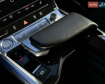 Синий Ауди E-Tron, объемом двигателя 0 л и пробегом 133 тыс. км за 23900 $, фото 69 на Automoto.ua