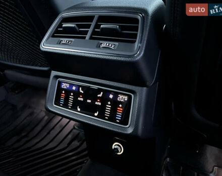 Синій Ауді E-Tron, об'ємом двигуна 0 л та пробігом 135 тис. км за 25800 $, фото 53 на Automoto.ua