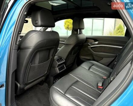 Синий Ауди E-Tron, объемом двигателя 0 л и пробегом 119 тыс. км за 29990 $, фото 30 на Automoto.ua