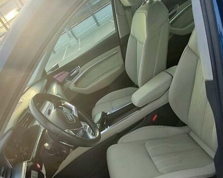 Синий Ауди E-Tron, объемом двигателя 0 л и пробегом 148 тыс. км за 25000 $, фото 2 на Automoto.ua