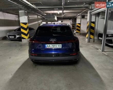 Синий Ауди E-Tron, объемом двигателя 0 л и пробегом 57 тыс. км за 28700 $, фото 5 на Automoto.ua