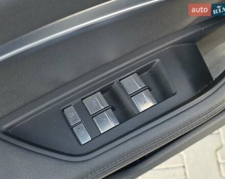 Ауди E-Tron 2019 в Тернополе на Automoto.ua Синий Ауди E-Tron, объемом двигателя 0 л и пробегом 119 тыс. км за 29499 $, фото 58 на Automoto.ua