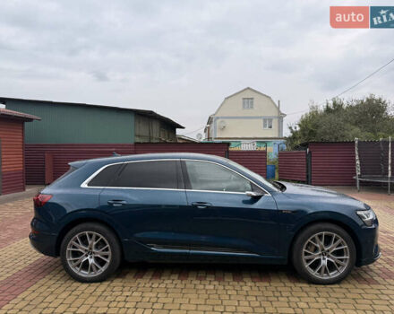 Синий Ауди E-Tron, объемом двигателя 0 л и пробегом 80 тыс. км за 33000 $, фото 6 на Automoto.ua