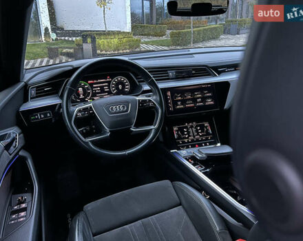 Синій Ауді E-Tron, об'ємом двигуна 0 л та пробігом 135 тис. км за 25800 $, фото 8 на Automoto.ua