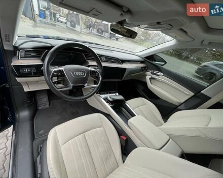 Синій Ауді E-Tron, об'ємом двигуна 0 л та пробігом 57 тис. км за 29950 $, фото 12 на Automoto.ua