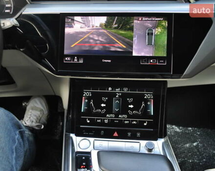 Синий Ауди E-Tron, объемом двигателя 0 л и пробегом 79 тыс. км за 34000 $, фото 71 на Automoto.ua