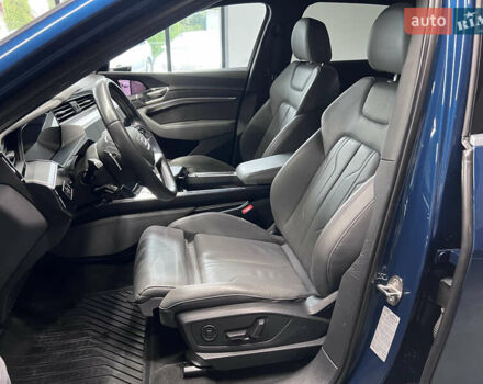 Синий Ауди E-Tron, объемом двигателя 0 л и пробегом 299 тыс. км за 23490 $, фото 38 на Automoto.ua