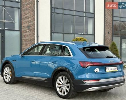 Синий Ауди E-Tron, объемом двигателя 0 л и пробегом 119 тыс. км за 29500 $, фото 12 на Automoto.ua