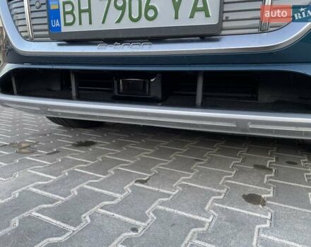 Синій Ауді E-Tron, об'ємом двигуна 0 л та пробігом 30 тис. км за 29900 $, фото 39 на Automoto.ua