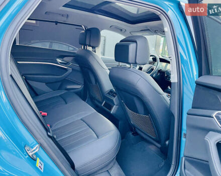 Синій Ауді E-Tron, об'ємом двигуна 0 л та пробігом 97 тис. км за 27900 $, фото 16 на Automoto.ua