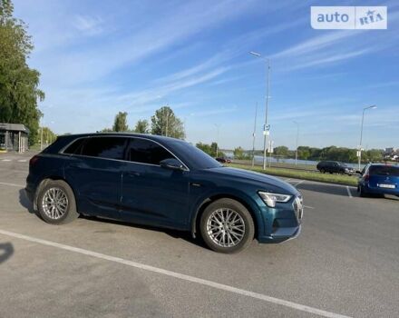Синий Ауди E-Tron, объемом двигателя 0 л и пробегом 186 тыс. км за 26000 $, фото 3 на Automoto.ua
