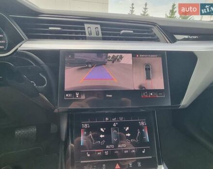 Синий Ауди E-Tron, объемом двигателя 0 л и пробегом 119 тыс. км за 27500 $, фото 20 на Automoto.ua