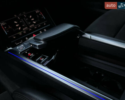 Синій Ауді E-Tron, об'ємом двигуна 0 л та пробігом 135 тис. км за 25800 $, фото 72 на Automoto.ua