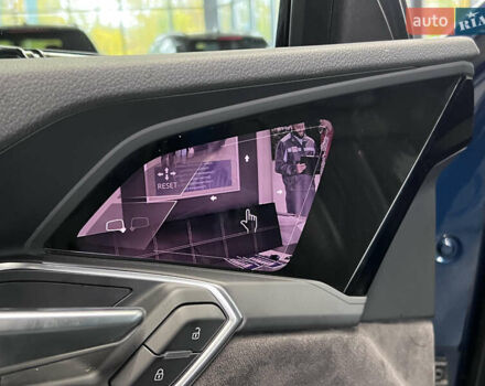 Синий Ауди E-Tron, объемом двигателя 0 л и пробегом 299 тыс. км за 23490 $, фото 37 на Automoto.ua