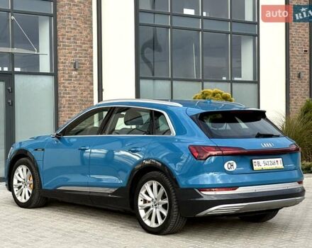 Синий Ауди E-Tron, объемом двигателя 0 л и пробегом 119 тыс. км за 29990 $, фото 15 на Automoto.ua