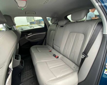 Синий Ауди E-Tron, объемом двигателя 0 л и пробегом 125 тыс. км за 25240 $, фото 33 на Automoto.ua