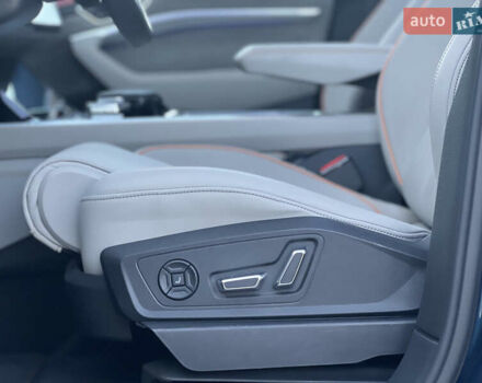 Синий Ауди E-Tron, объемом двигателя 0 л и пробегом 85 тыс. км за 36500 $, фото 28 на Automoto.ua
