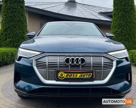 Синий Ауди E-Tron, объемом двигателя 95 л и пробегом 124 тыс. км за 26999 $, фото 1 на Automoto.ua