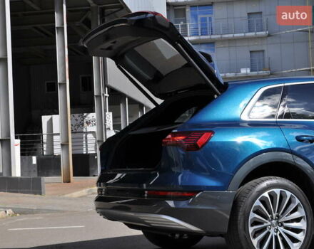 Синий Ауди E-Tron, объемом двигателя 0 л и пробегом 79 тыс. км за 34000 $, фото 42 на Automoto.ua