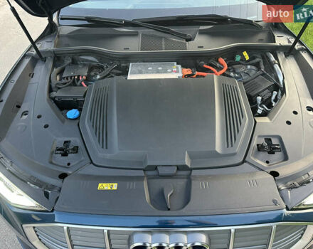 Синій Ауді E-Tron, об'ємом двигуна 0 л та пробігом 104 тис. км за 23800 $, фото 79 на Automoto.ua